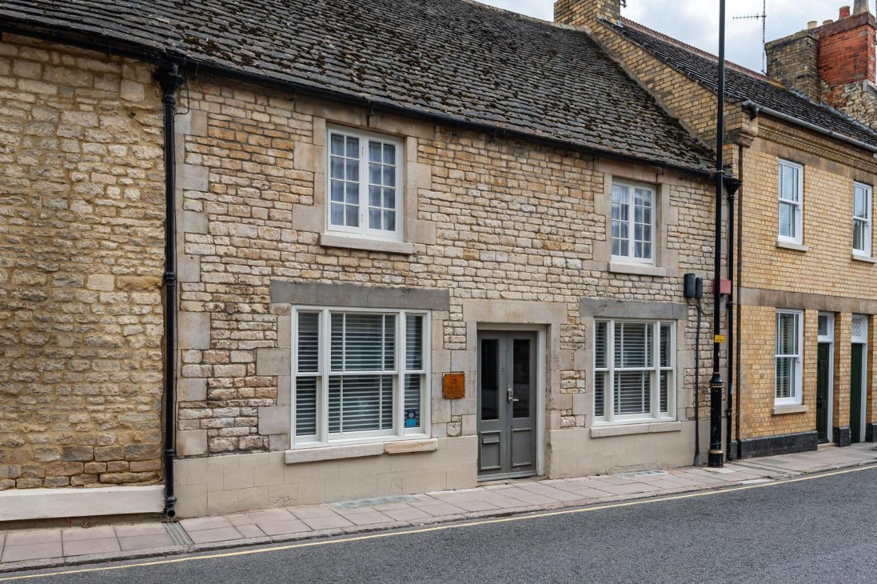 Stylish Central 6 Bedroom Converted Granary Stamford Exterior foto