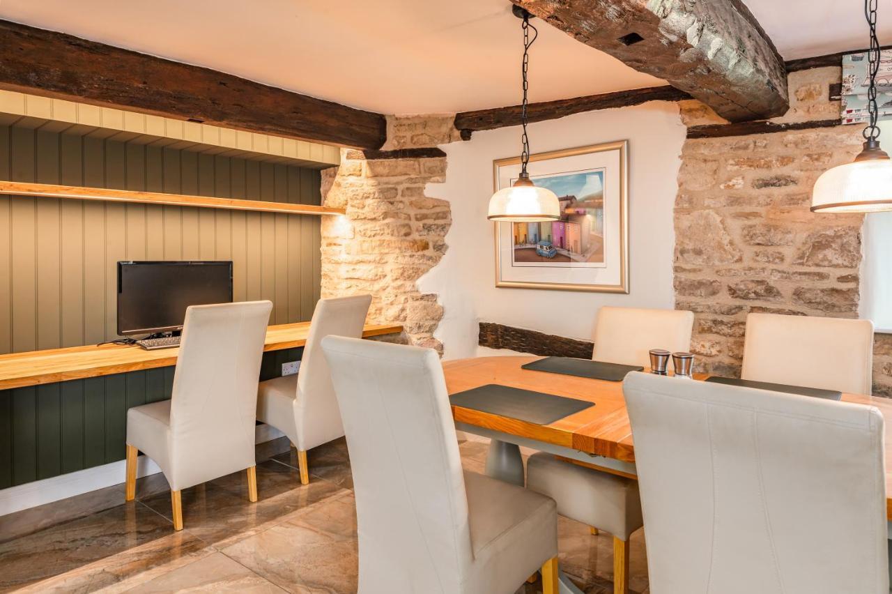 Stylish Central 6 Bedroom Converted Granary Stamford Exterior foto
