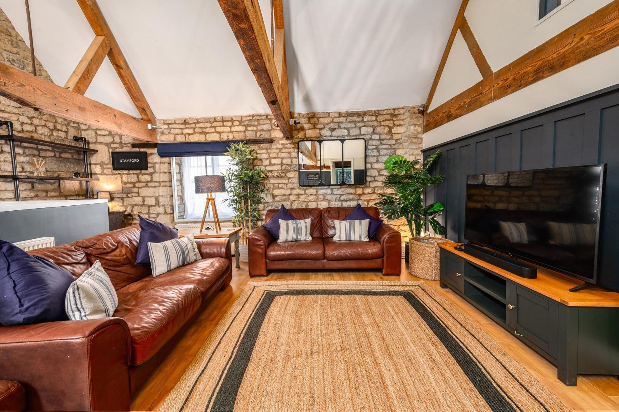 Stylish Central 6 Bedroom Converted Granary Stamford Exterior foto