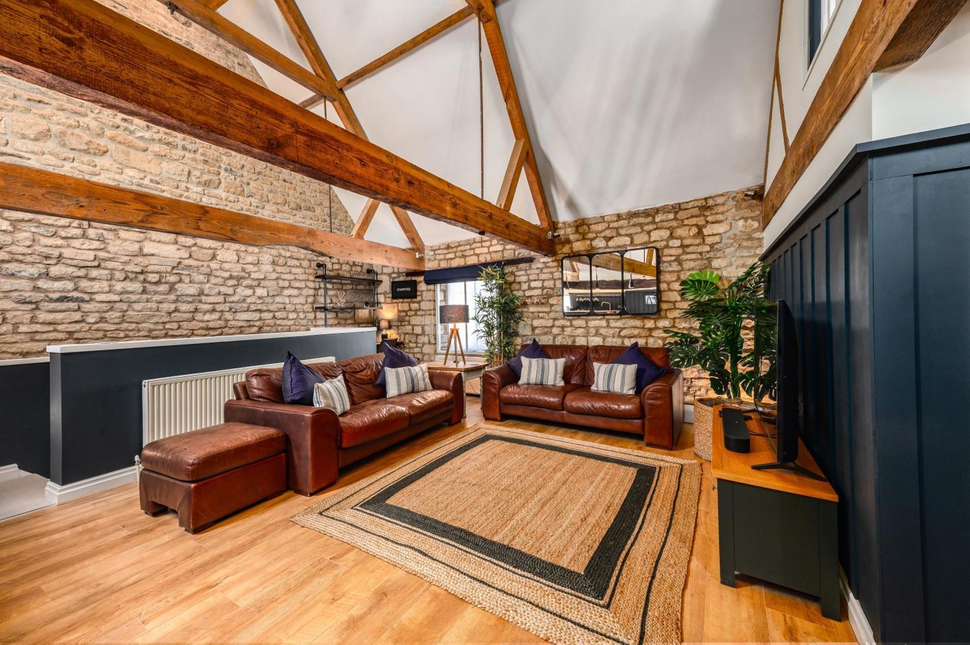 Stylish Central 6 Bedroom Converted Granary Stamford Exterior foto