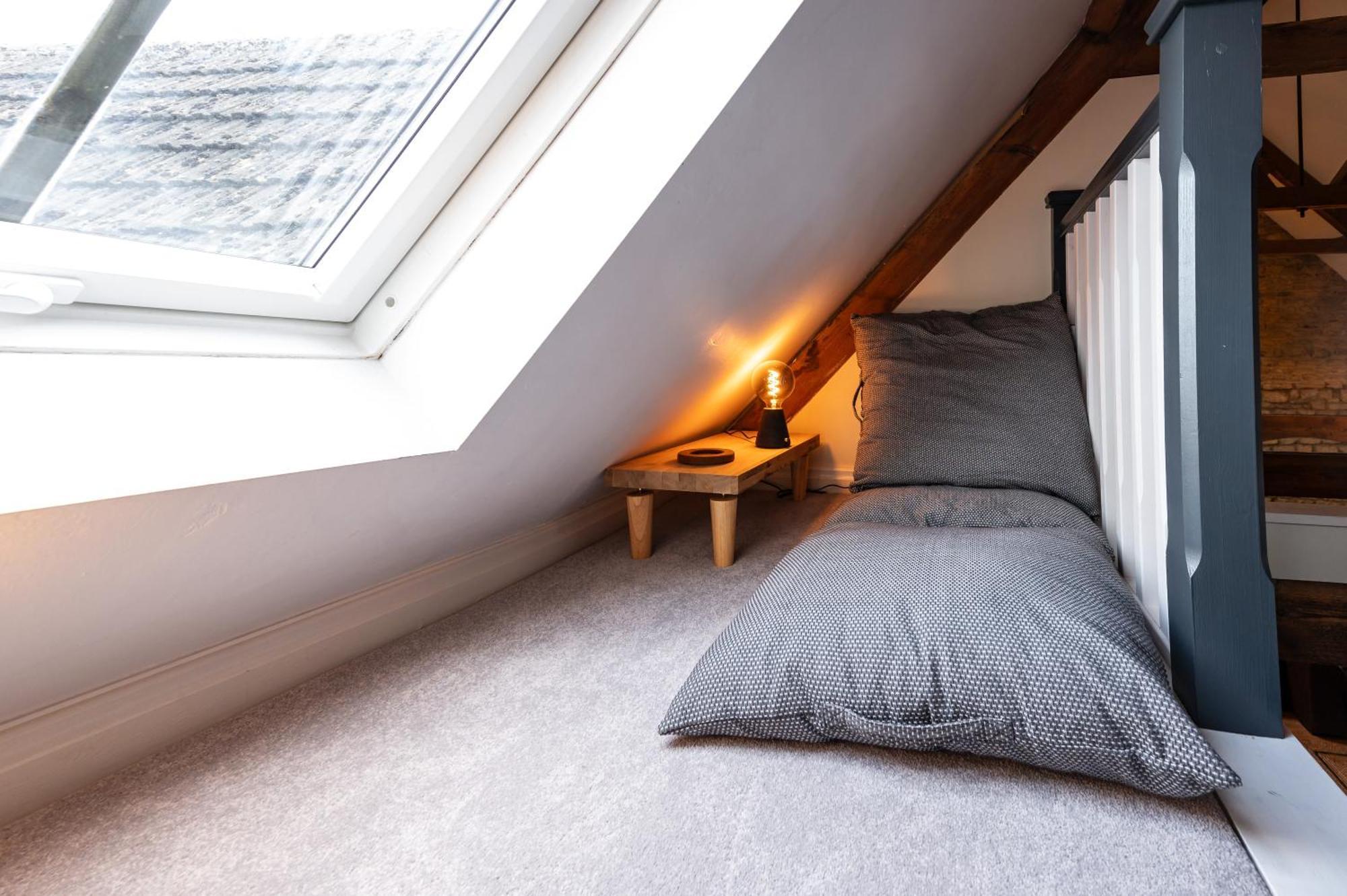 Stylish Central 6 Bedroom Converted Granary Stamford Exterior foto